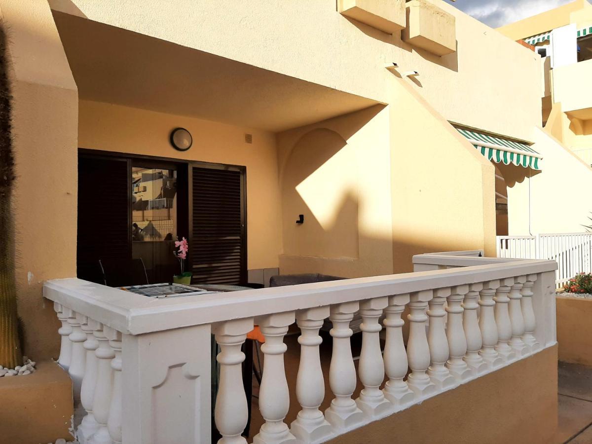 Comfortable Apartment Next To The Pools Costa Adeje  Bagian luar foto
