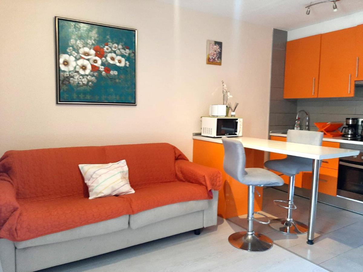 Comfortable Apartment Next To The Pools Costa Adeje  Bagian luar foto